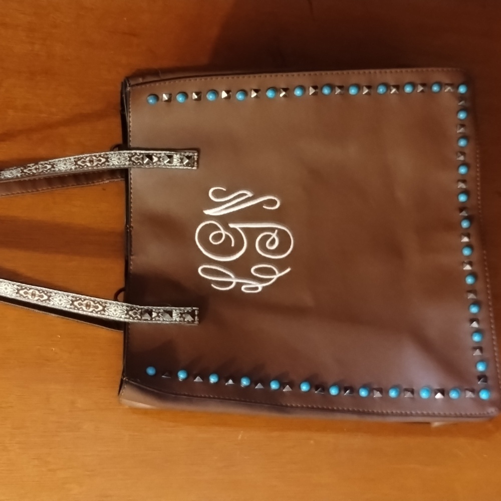 Leather tote